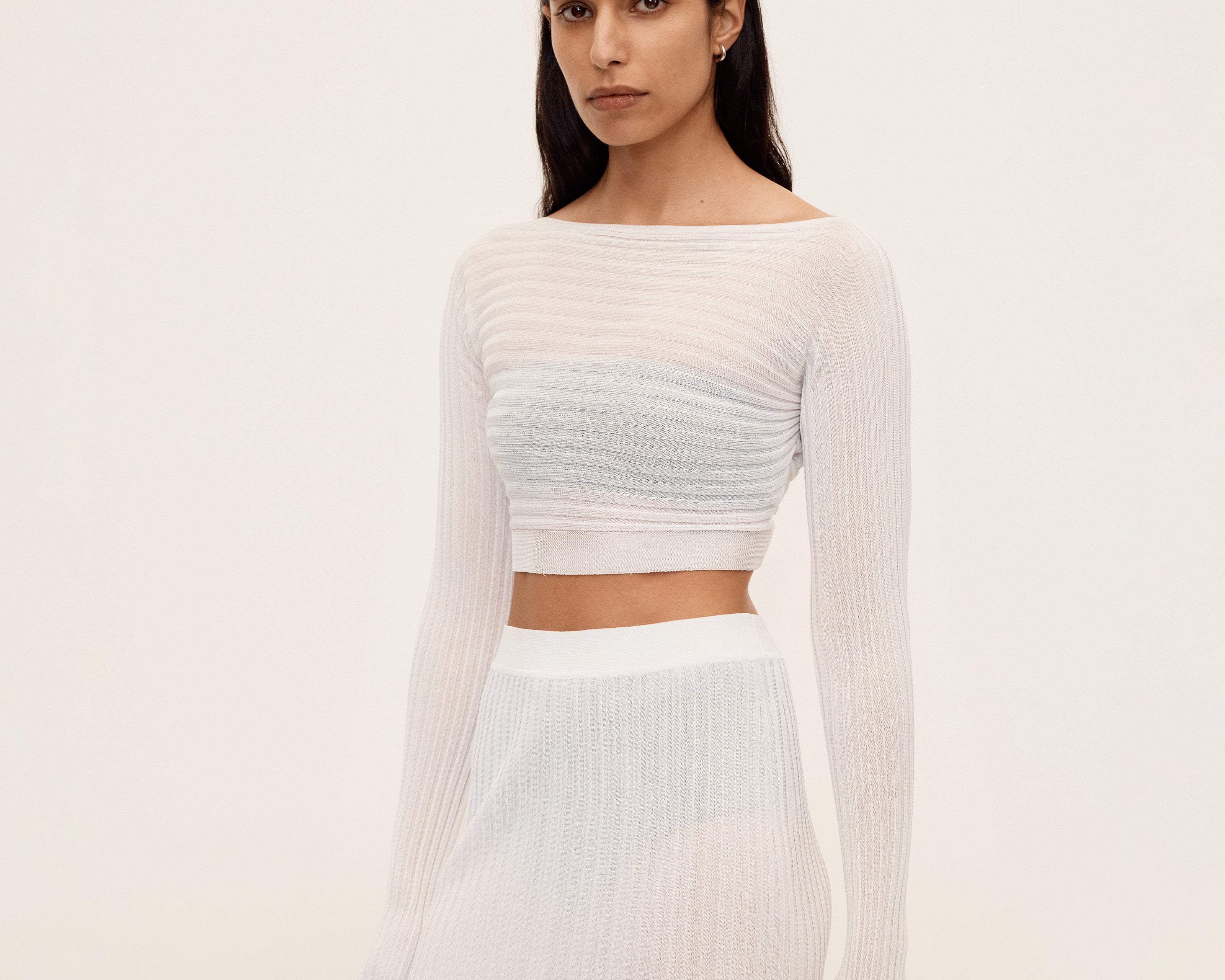 sener-besim-the-rib-knit-crop-white-knit-wear